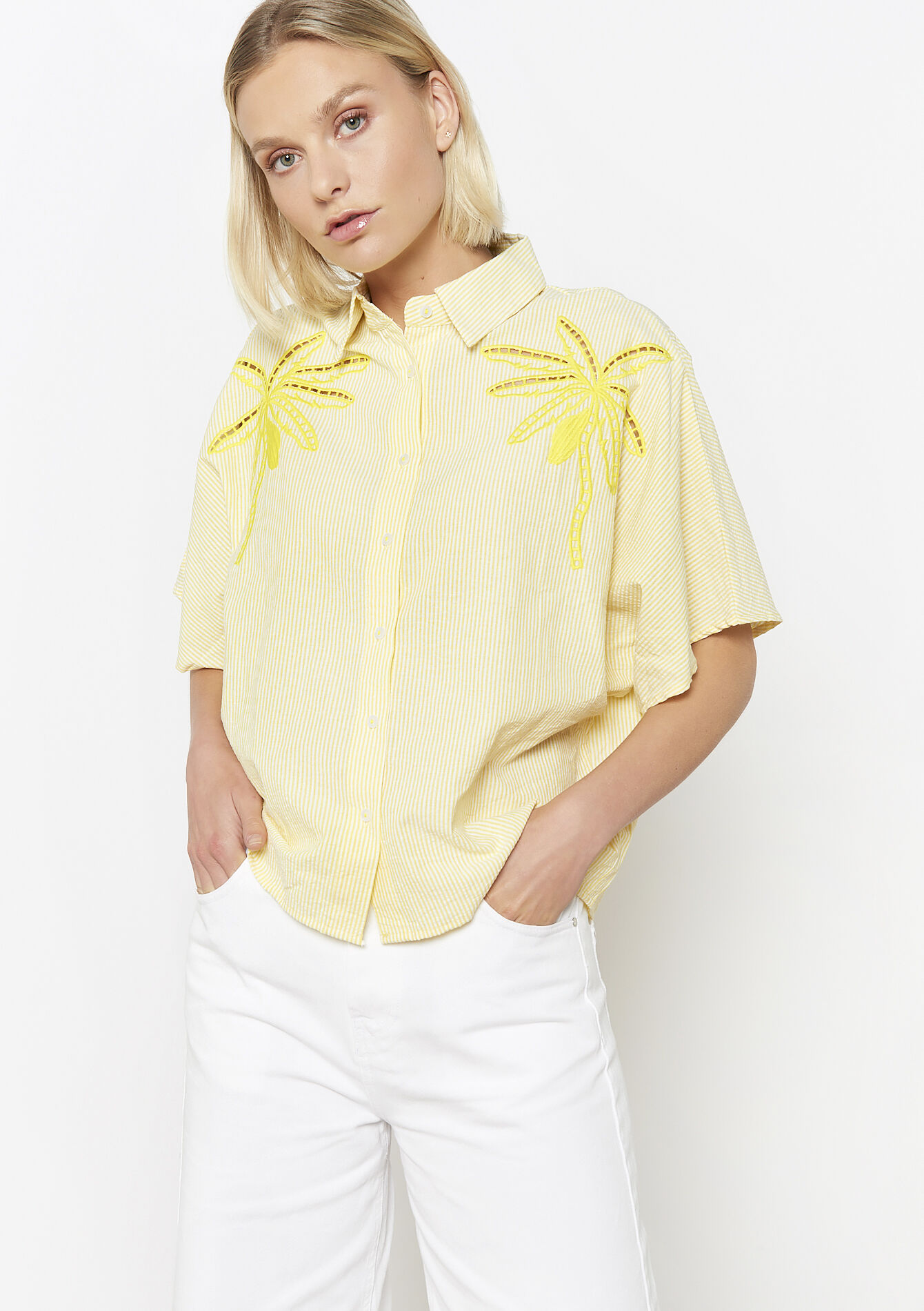Shirt met palmboomborduursel, Shirt met palmboomborduursel - YELLOW PASTEL - 05702818_5004