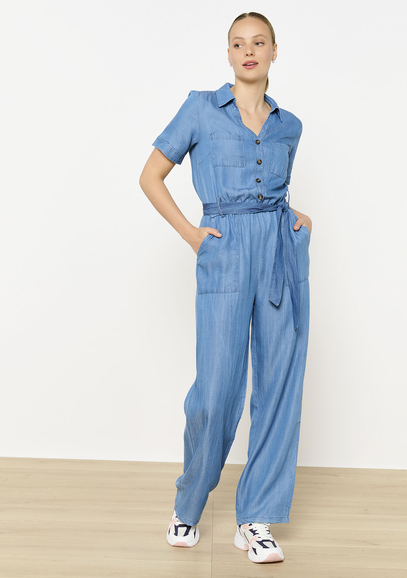 Soepele jumpsuit met ceintuur, Soepele jumpsuit met ceintuur - MEDIUM BLUE - 06004624_0500