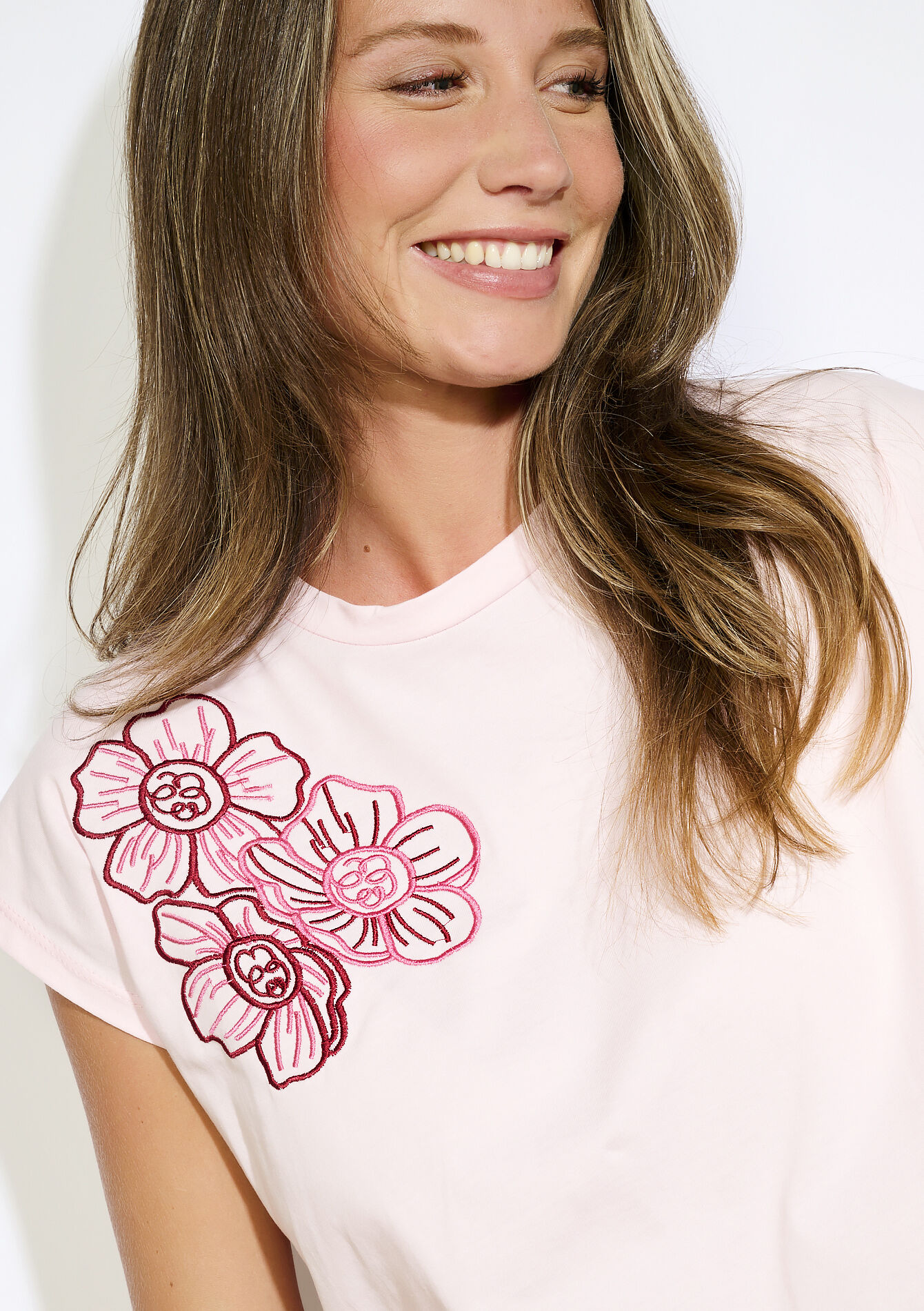 T-shirt met geborduurde bloemen, T-shirt met geborduurde bloemen - PINK BUBBLEGUM - 02301894_1477