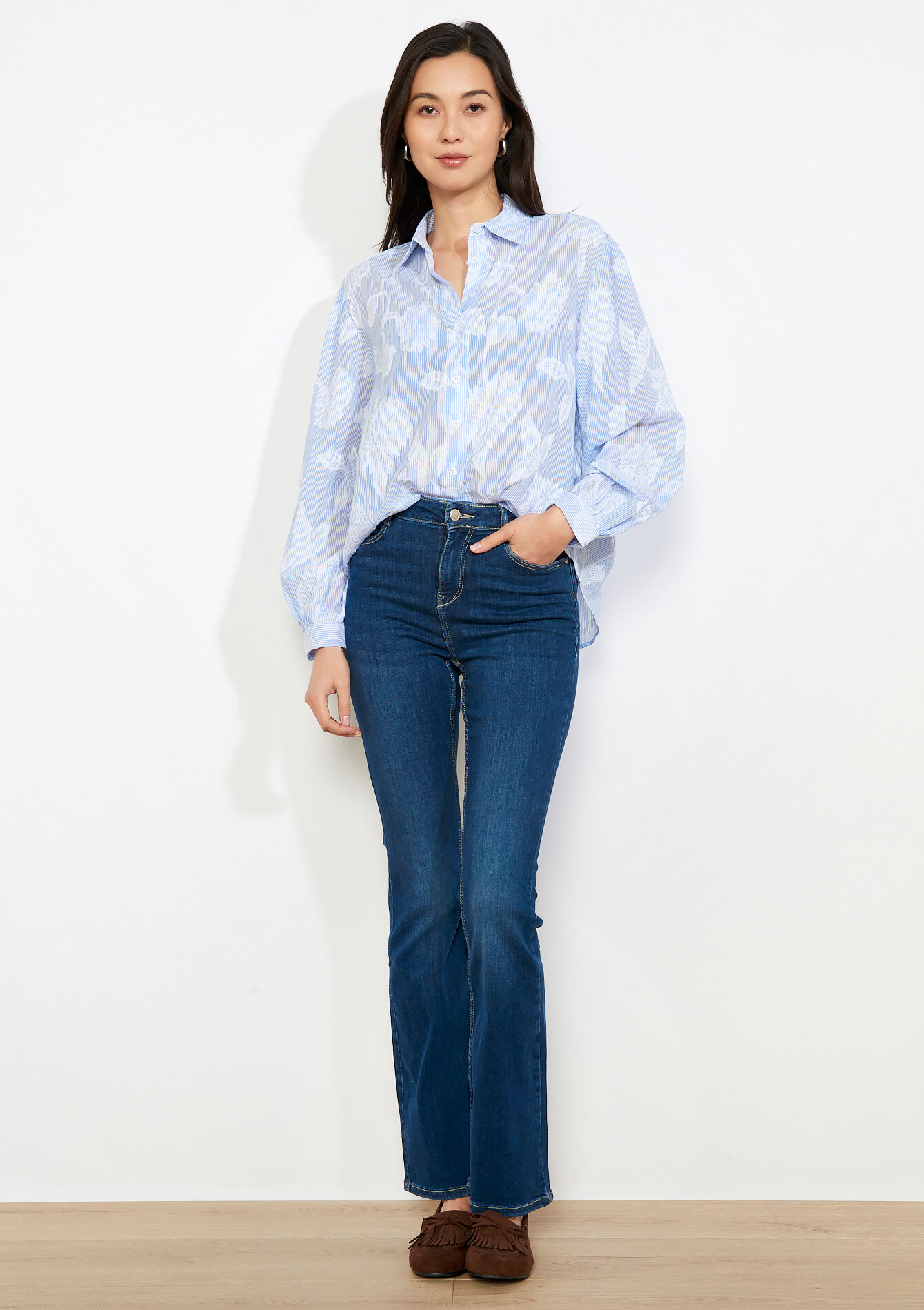 Blouse met bloemenborduursel, Blouse met bloemenborduursel - BLUE PASTEL - 05702876_3003