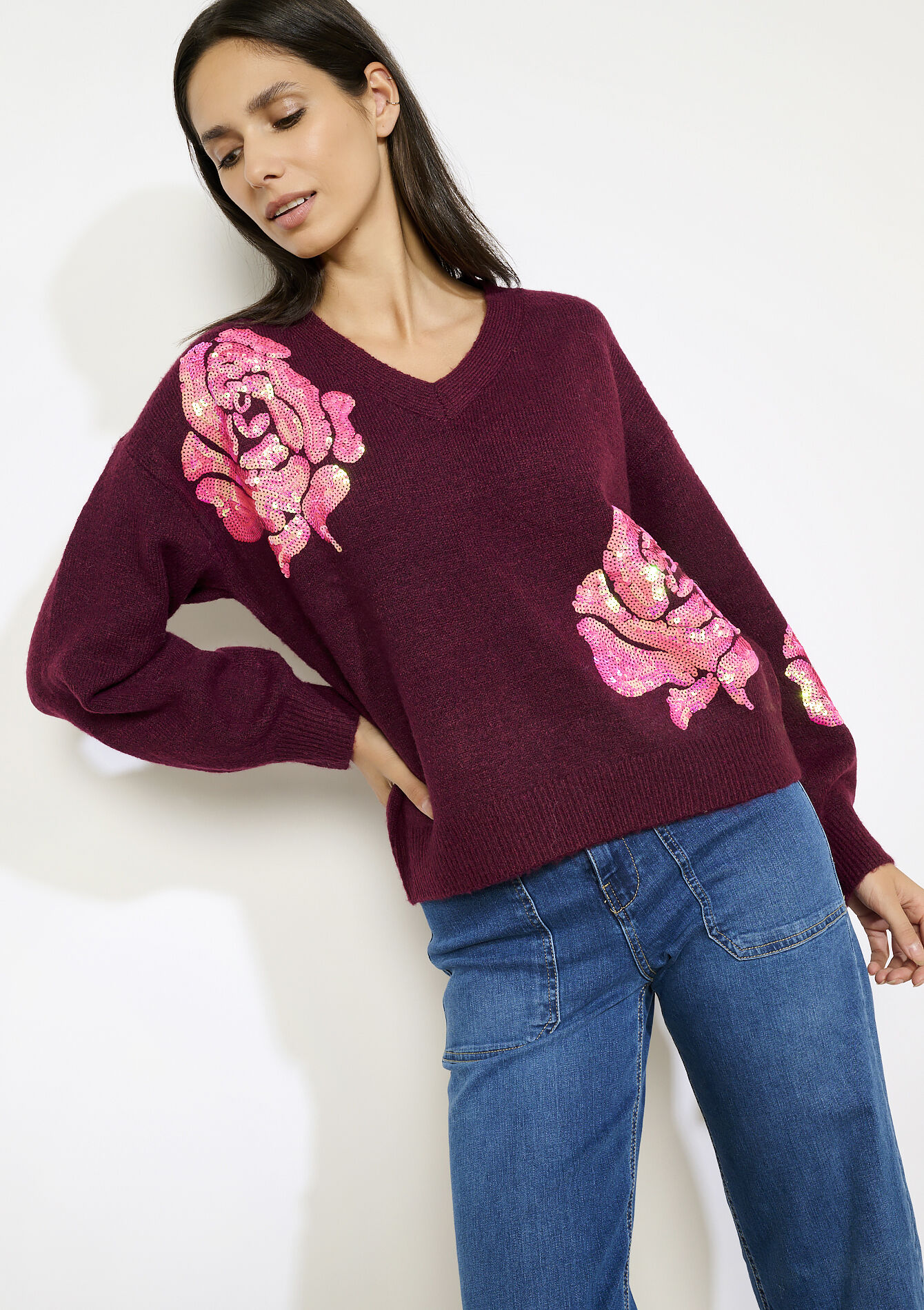 Pull col v brodé - BORDEAUX WINE - 04006984_5514