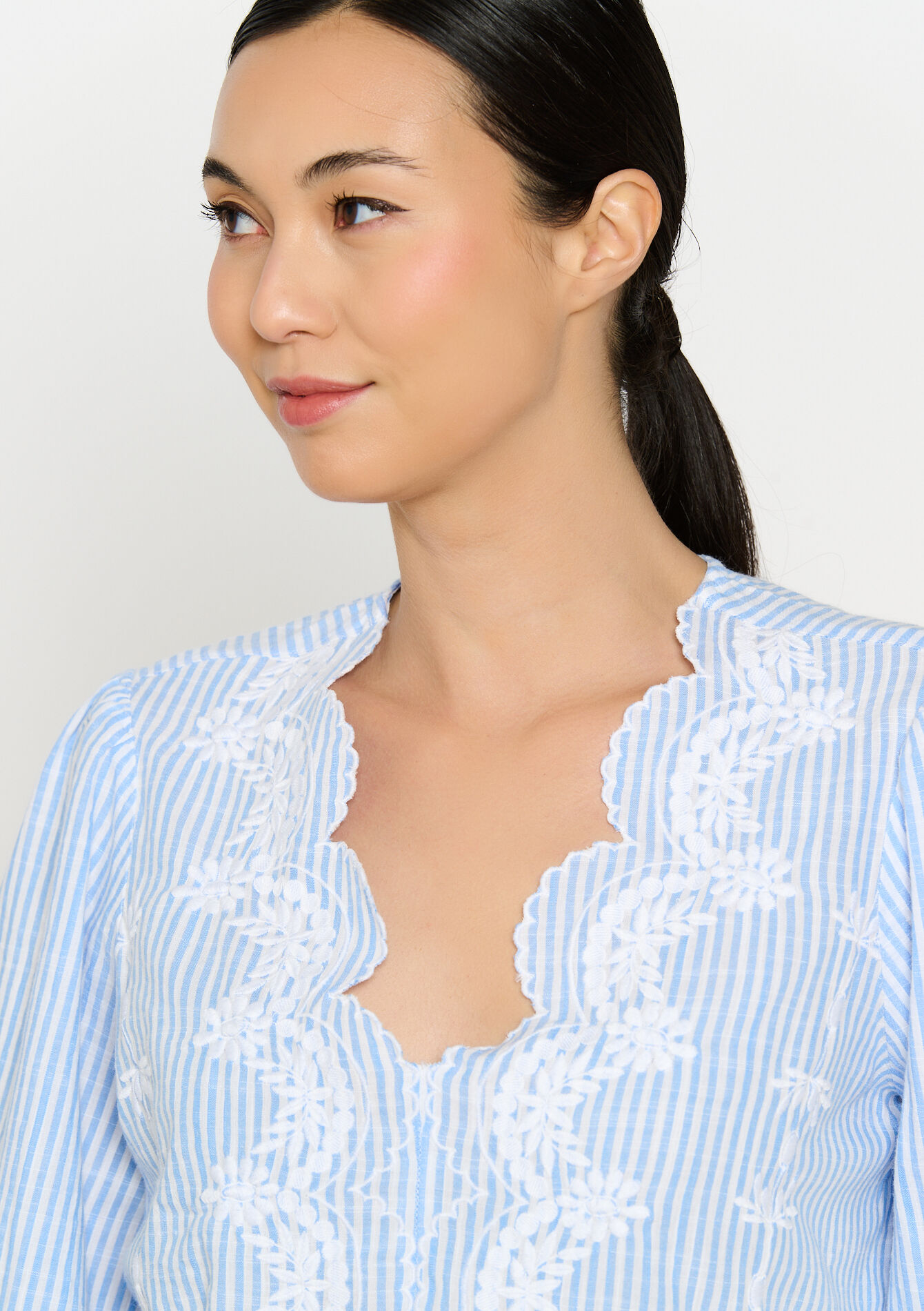 Chemisier rayé avec broderie, Chemisier rayé avec broderie - BLUE PASTEL - 05702665_3003