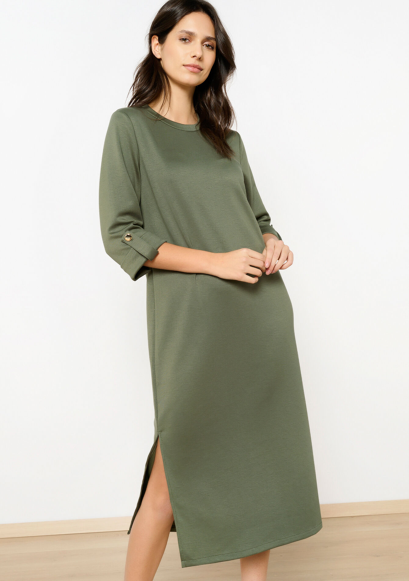 Rechte sweaterjurk met driekwartsmouwen, Rechte sweaterjurk met driekwartsmouwen - KHAKI MED - 08104018_4327