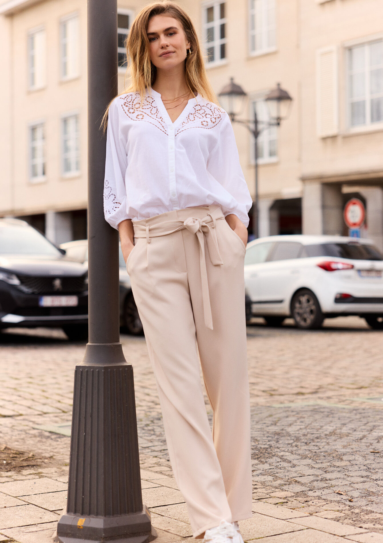 Pantalon paper bag en sergé, Pantalon paper bag en sergé - VANILLA WHITE - 06600951_1013