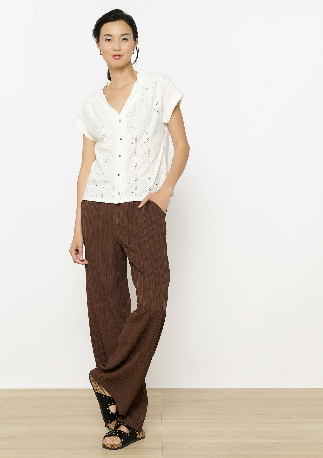 Opengewerkte top met knopen, Opengewerkte top met knopen - OPTICAL WHITE - 02301860_1019