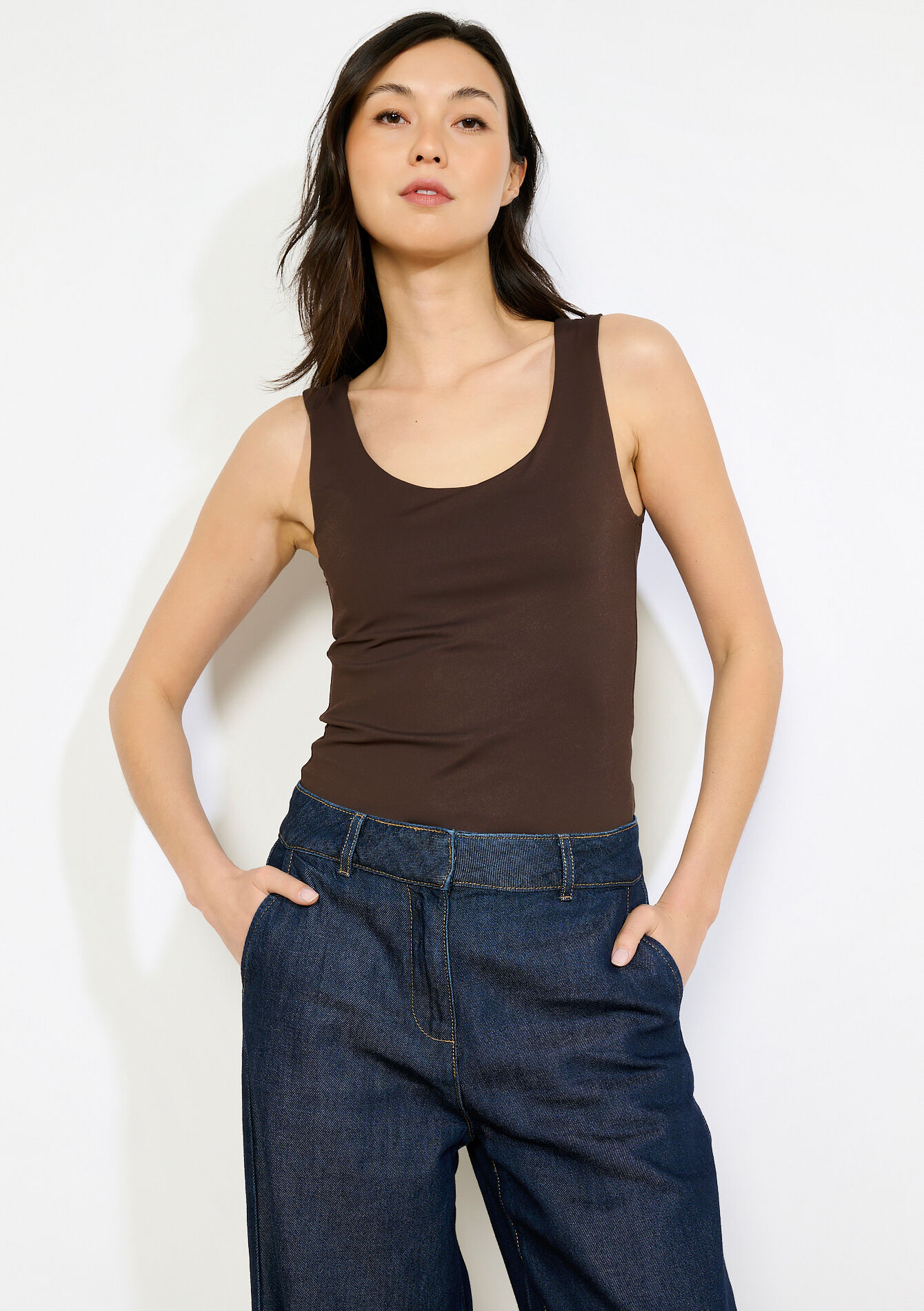 Tanktop met ronde hals - BROWN DARK CHOCOLATE - 02200530_3720