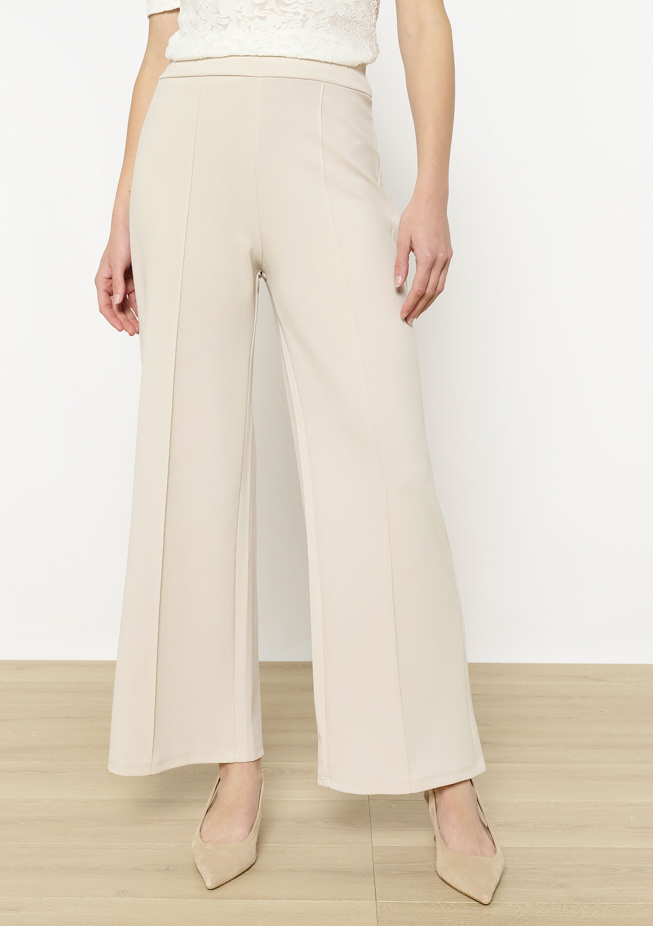 High-waisted fluid trousers, High-waisted fluid trousers - LT BEIGE - 06600947_2527