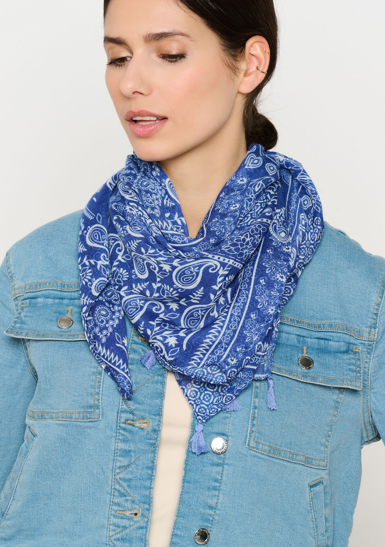 Bandana-sjaal met paisleyprint, Bandana-sjaal met paisleyprint - BLUE DENIM - 17101263_1638