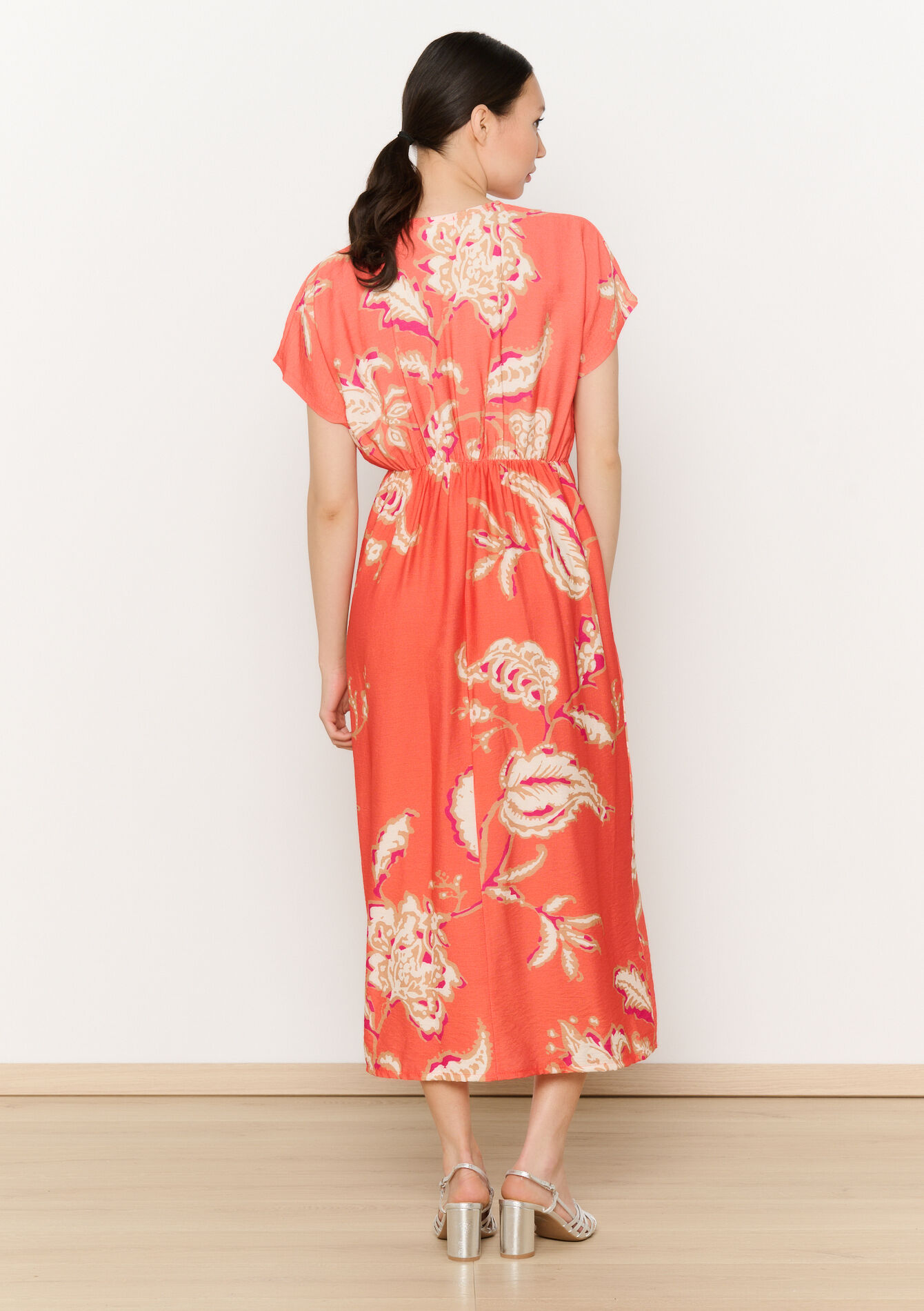 Losvallende midi-jurk met print, Losvallende midi-jurk met print - ORANGE BRIGHT - 08104090_1255