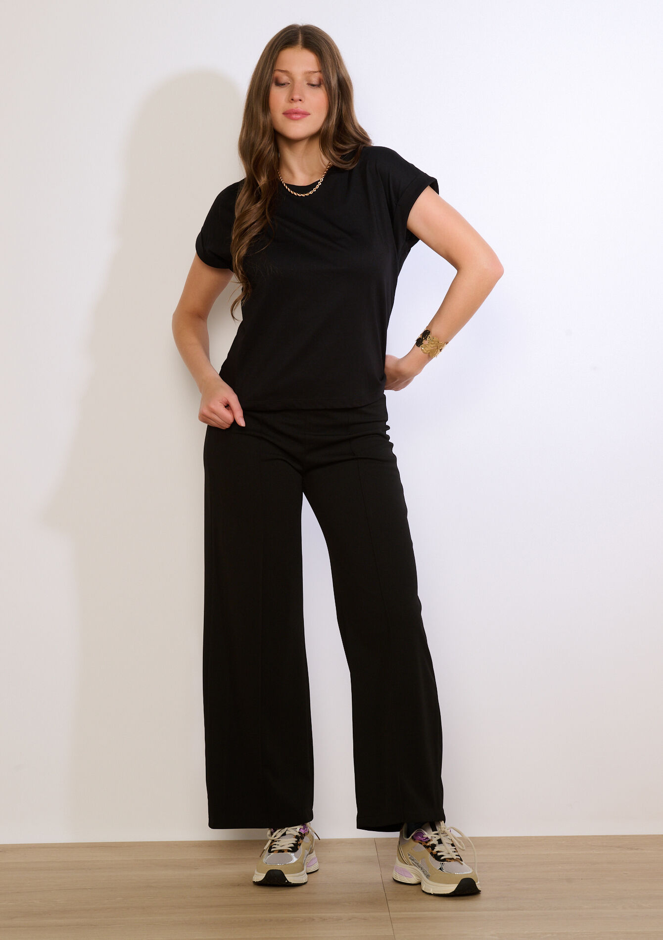 Losvallende T-shirt, Losvallende T-shirt - BLACK - 02301926_1119