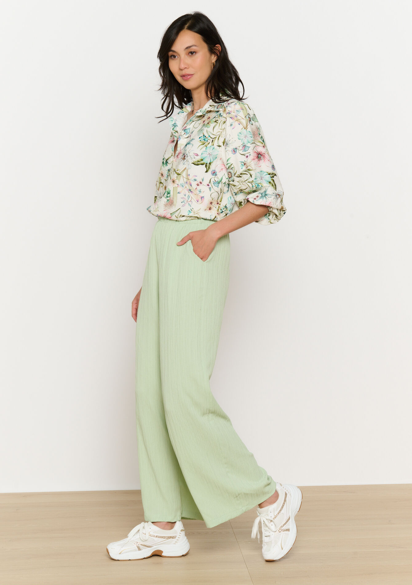 Broek met reliëf, Broek met reliëf - LIGHT GREEN PASTEL - 06600965_1822