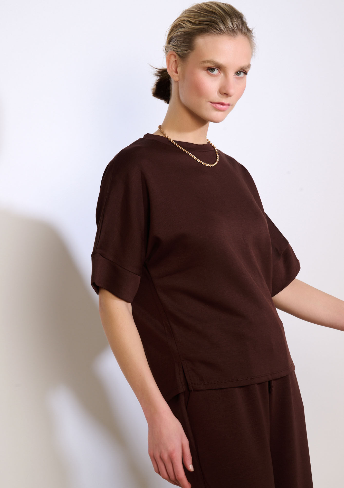 Modal T-shirt met ronde hals, Modal T-shirt met ronde hals - BROWN DARK CHOCOLATE - 15100407_3720