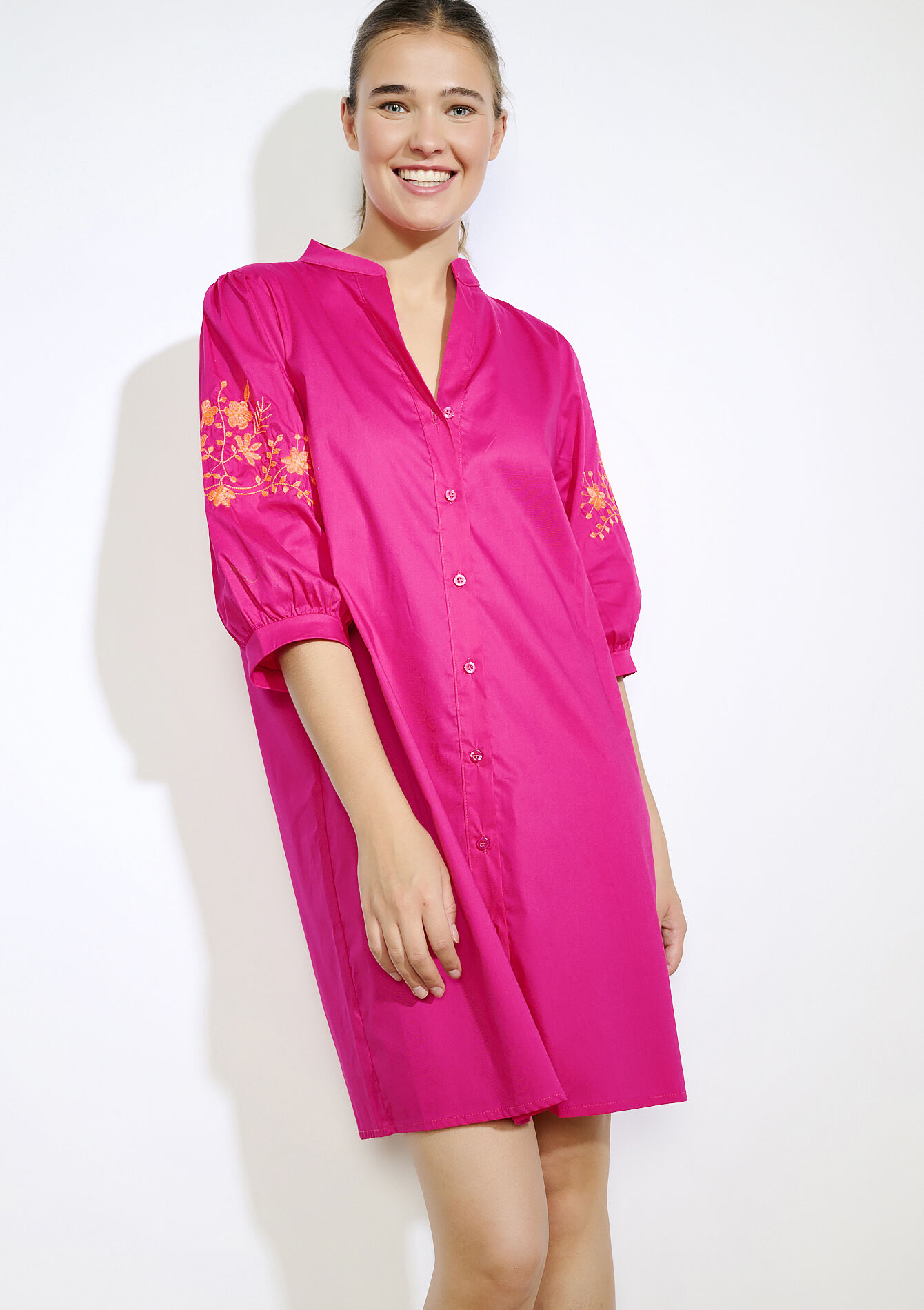 Popeline jurk met borduursel, Popeline jurk met borduursel - FUCHSIA - 08104212_5626