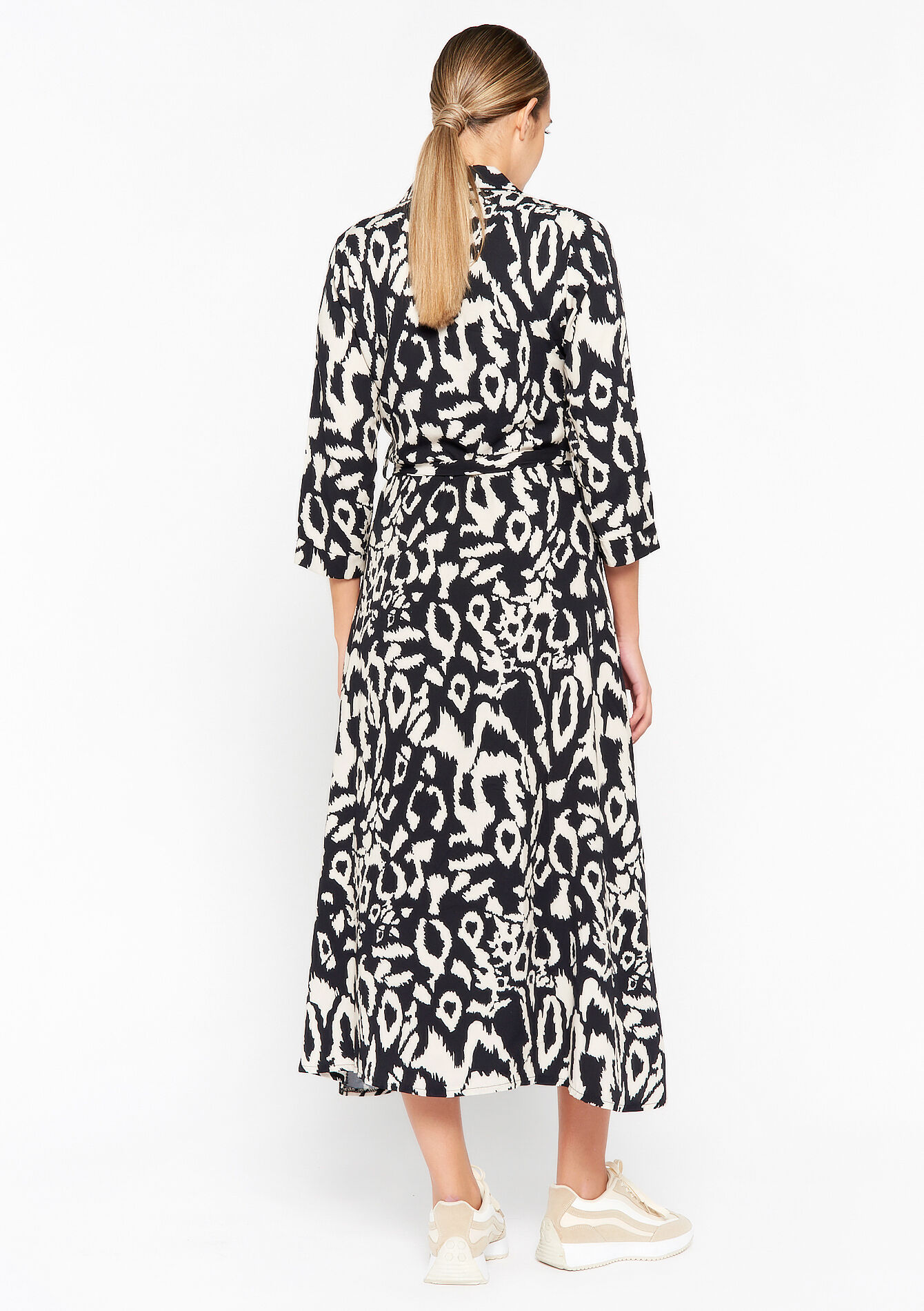Shirt dress with graphic print - BLACK - 08601836_1119