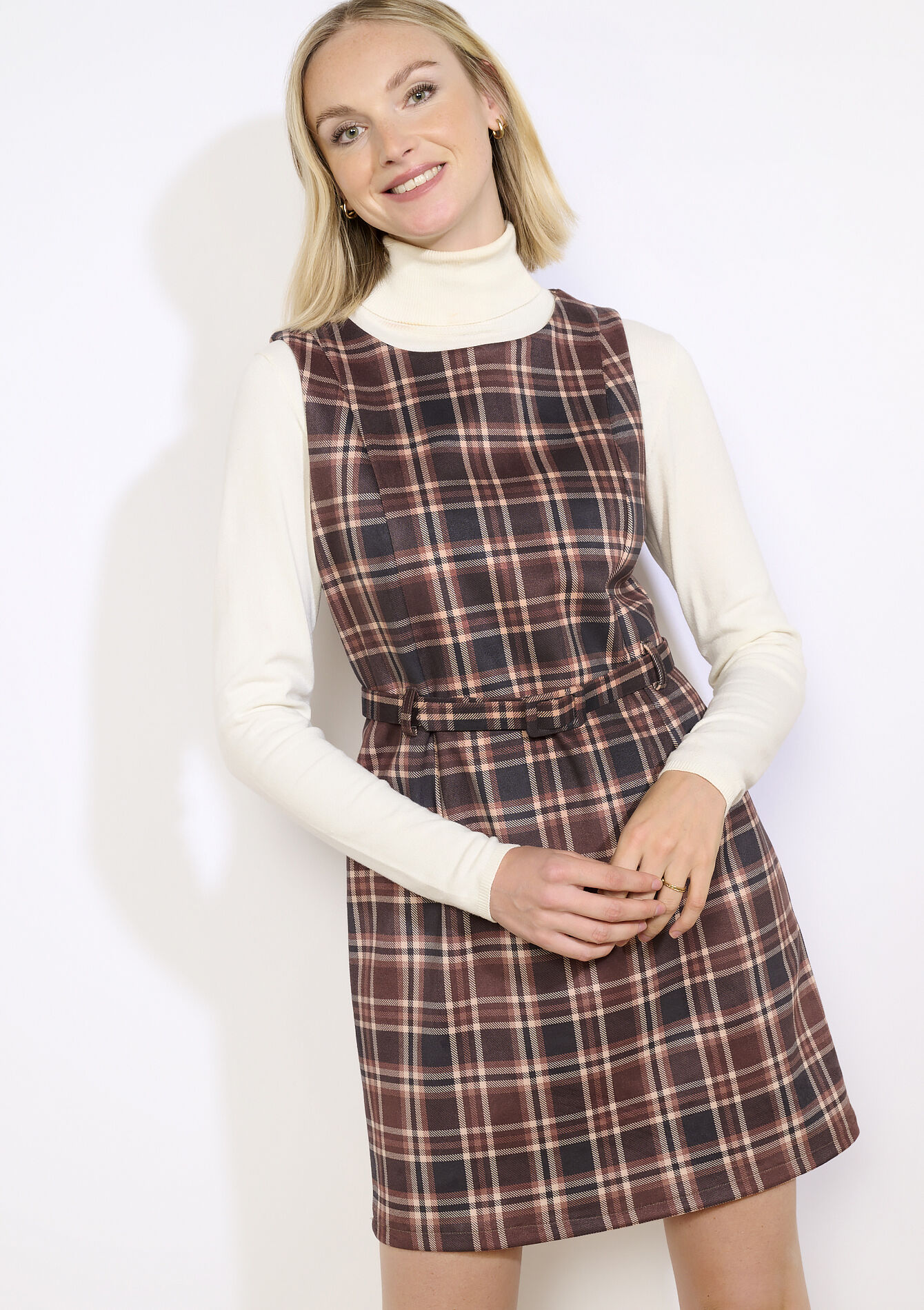 Sleeveless short dress - BLACK - 08104408_1119