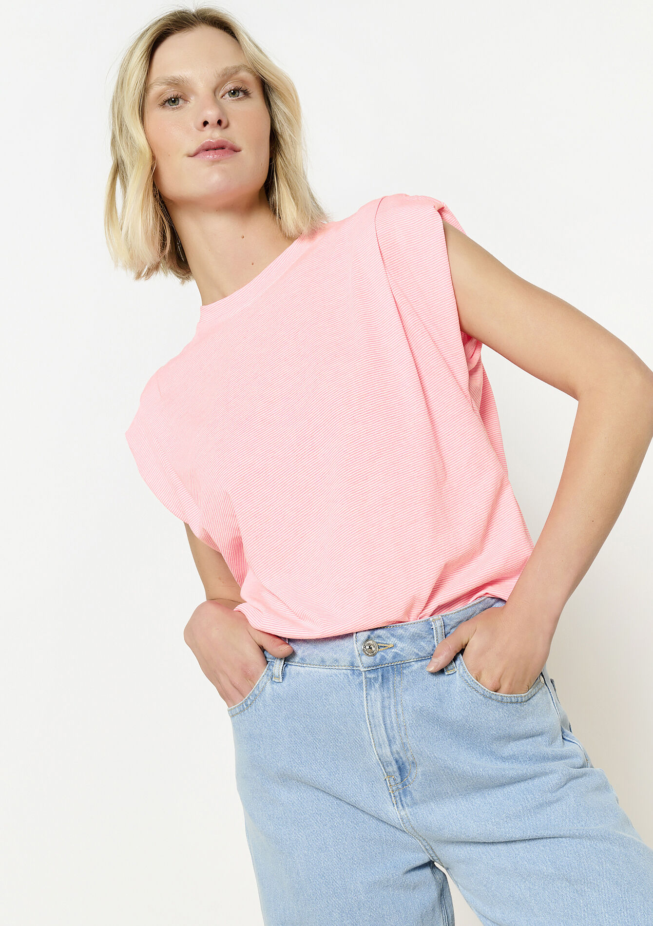 Plissé top met fijne strepen, Plissé top met fijne strepen - FLUO PINK - 02200505_5727