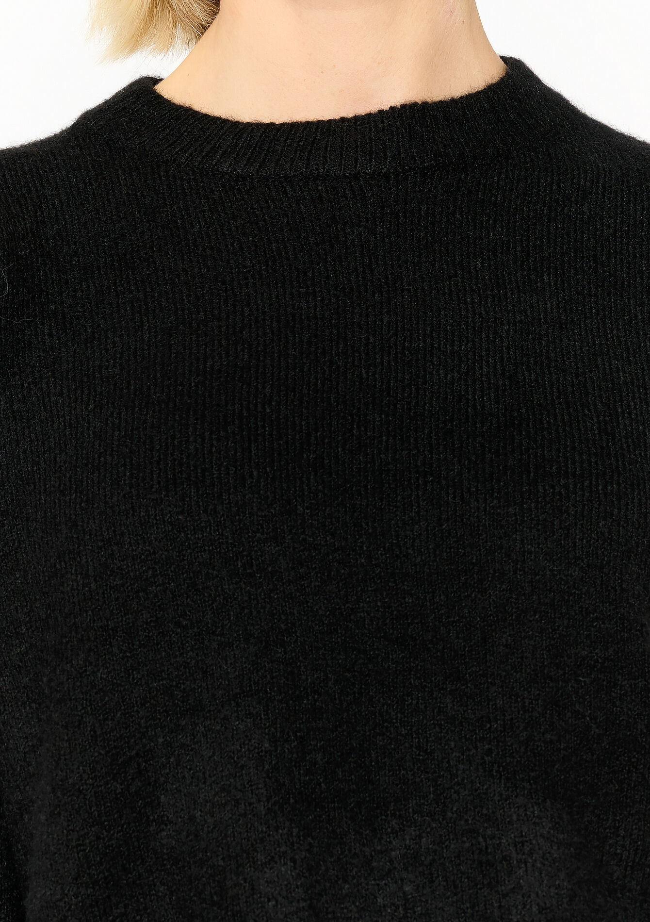 Basic pullover with round neck, Basic pullover with round neck - BLACK - 04006522_1119