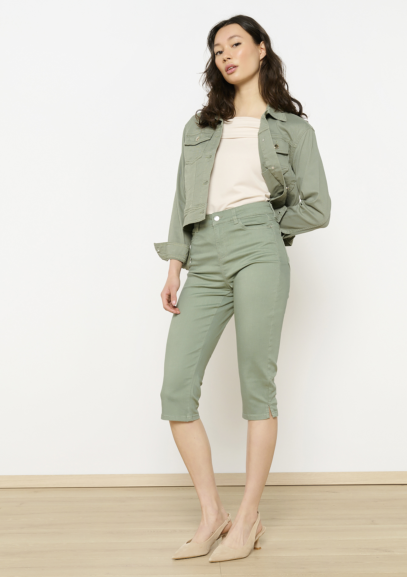 Slim fit capri pants, undefined - KHAKI FADED - undefined