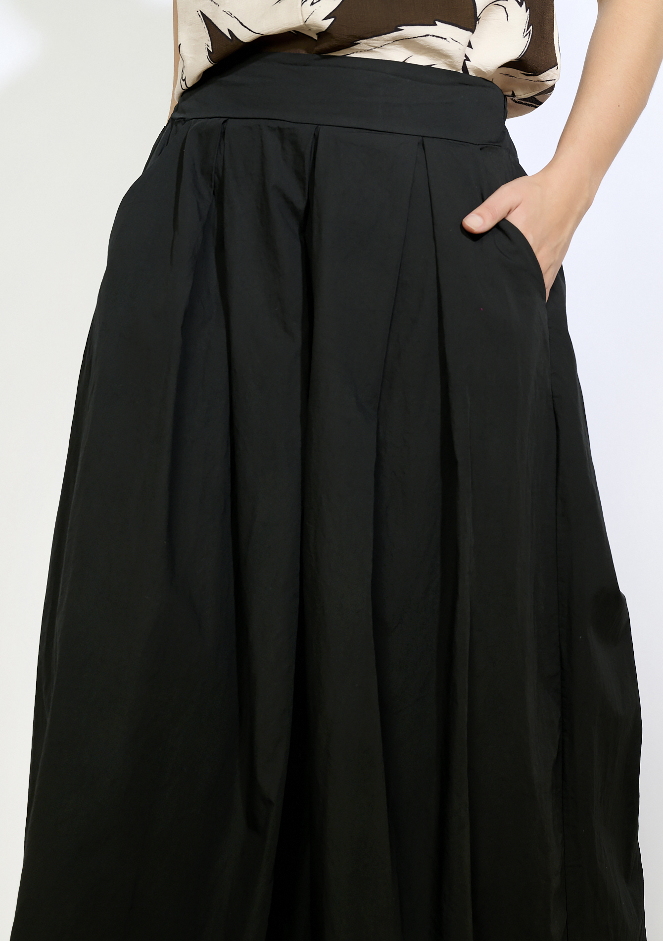 Fluid wide-leg trousers, undefined - BLACK - undefined