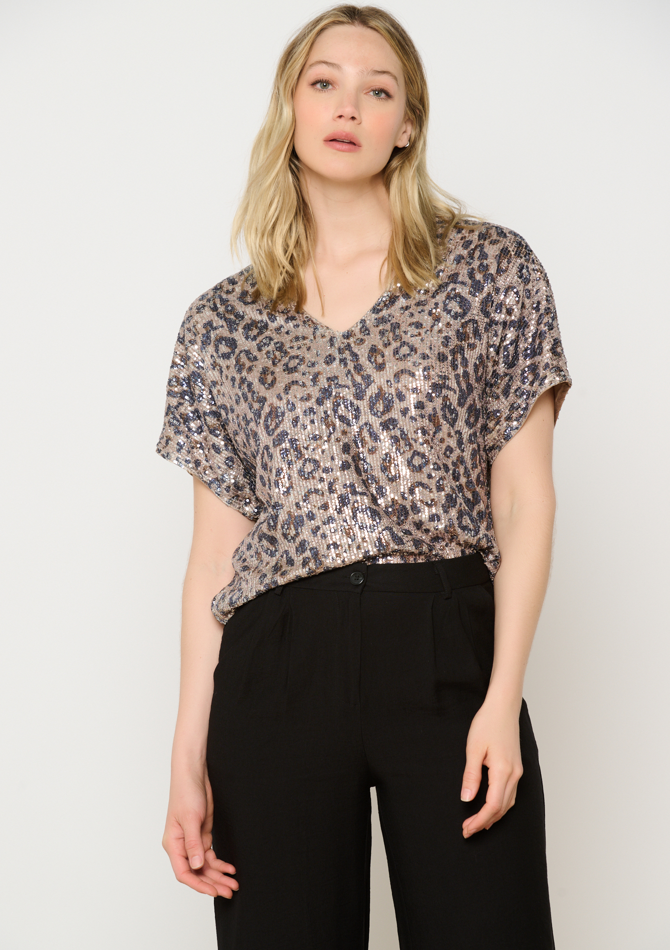 Blouse léopard à sequins, undefined - BEIGE SAND - undefined