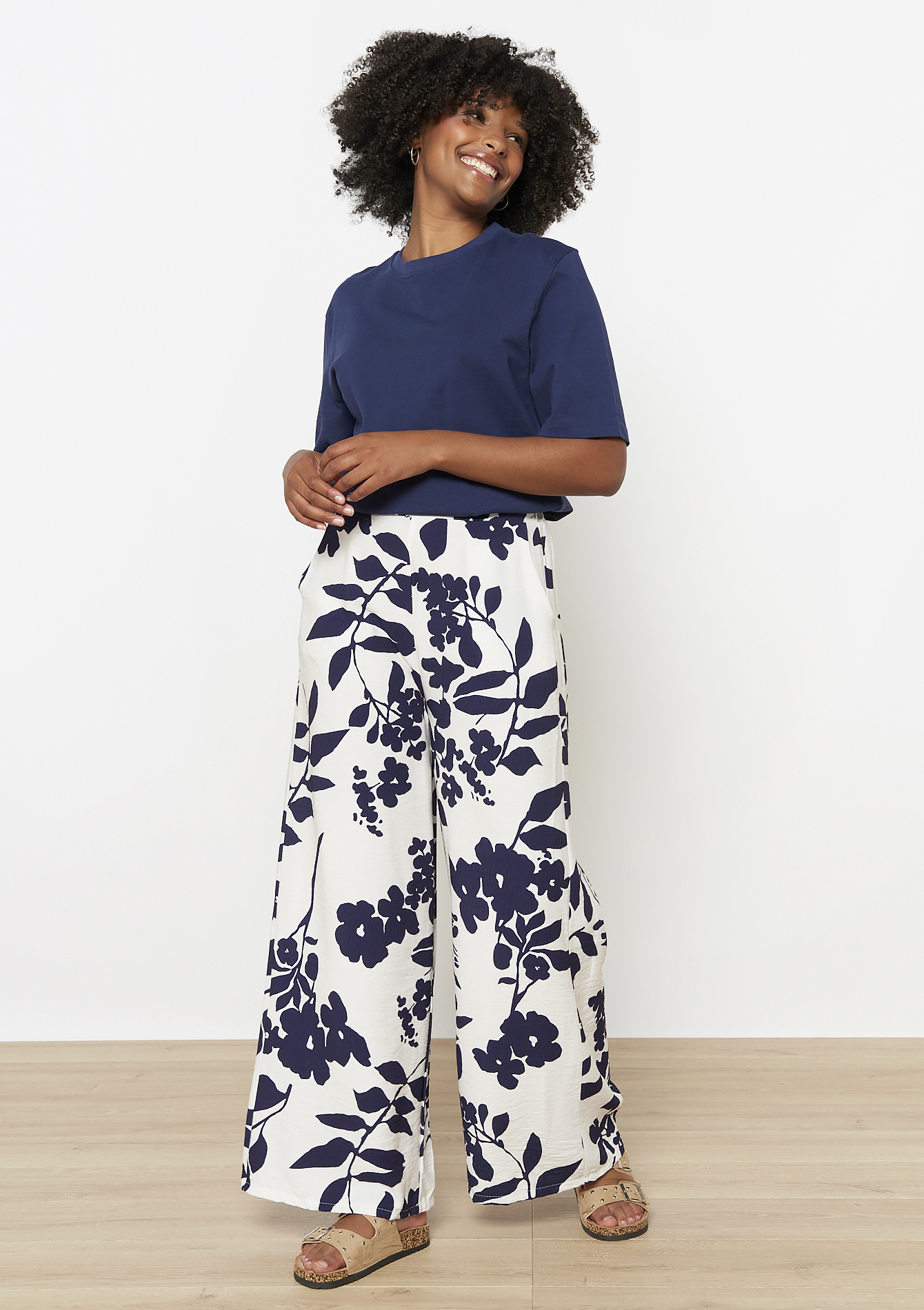 Wide floral printed trousers, undefined - NAVY BASIC - undefined