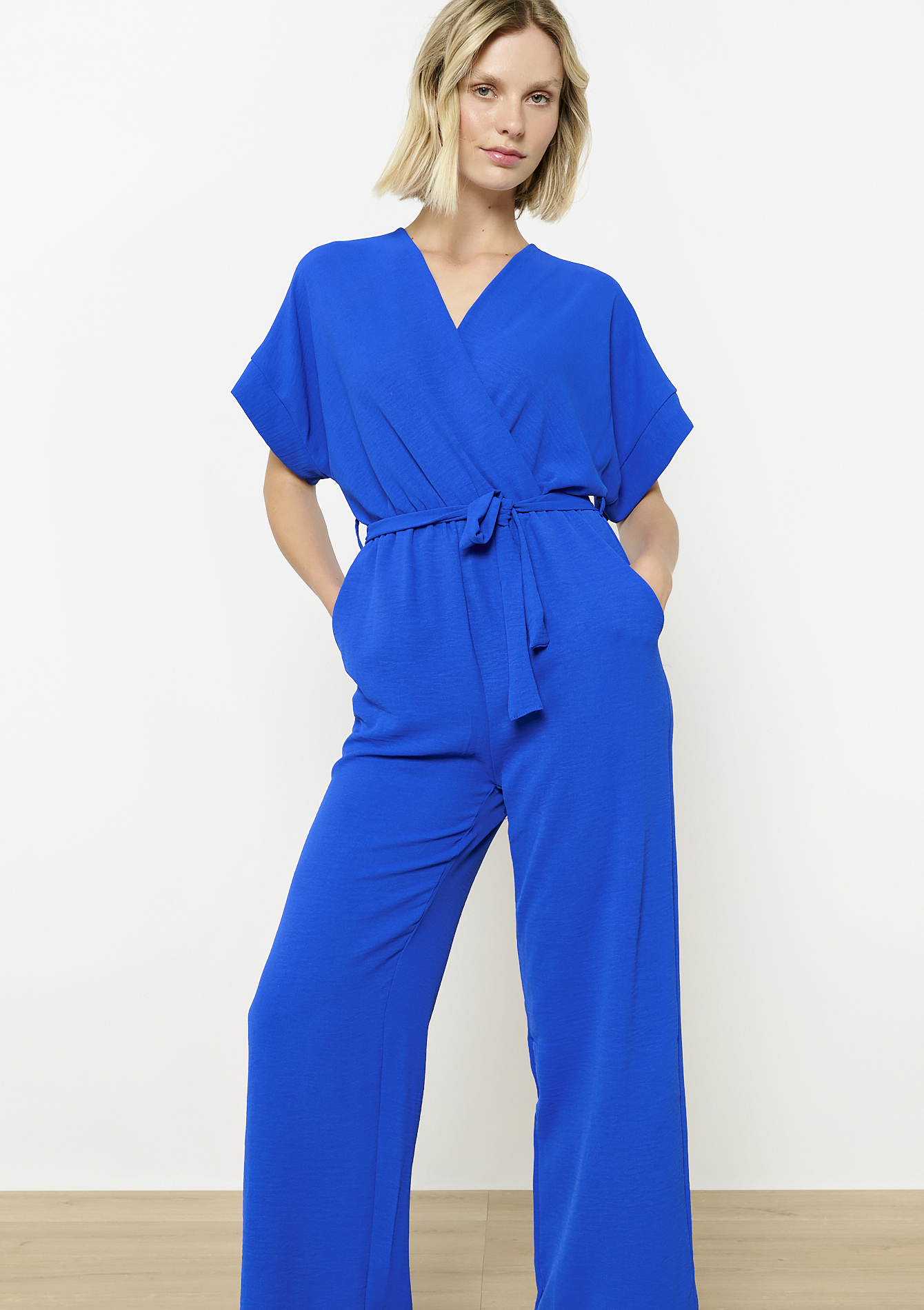 Combinaison fluide ceinturée, undefined - ELECTRIC BLUE - undefined