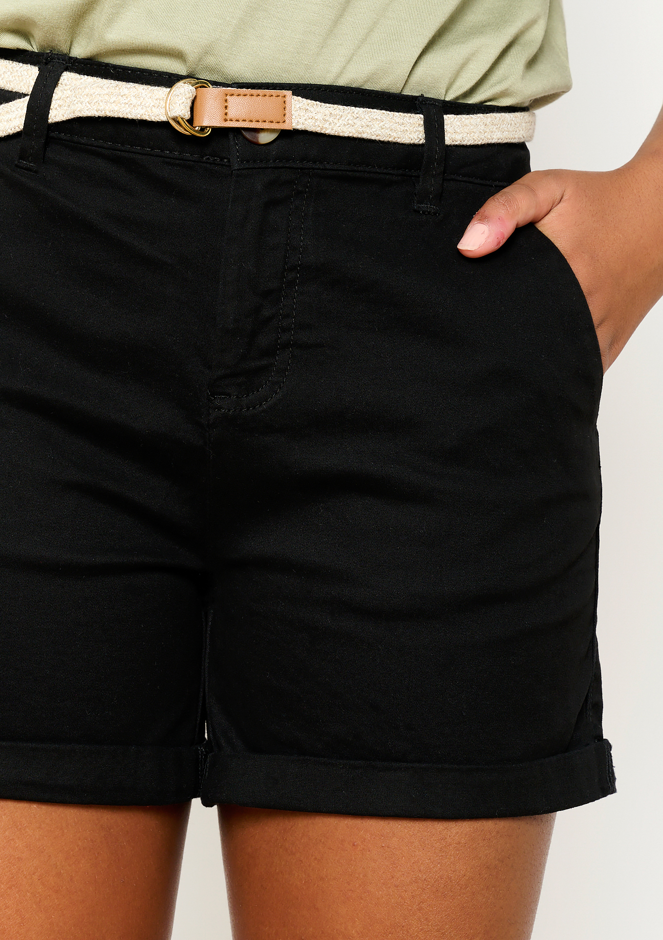 Short chino avec ceinture, undefined - BLACK - undefined