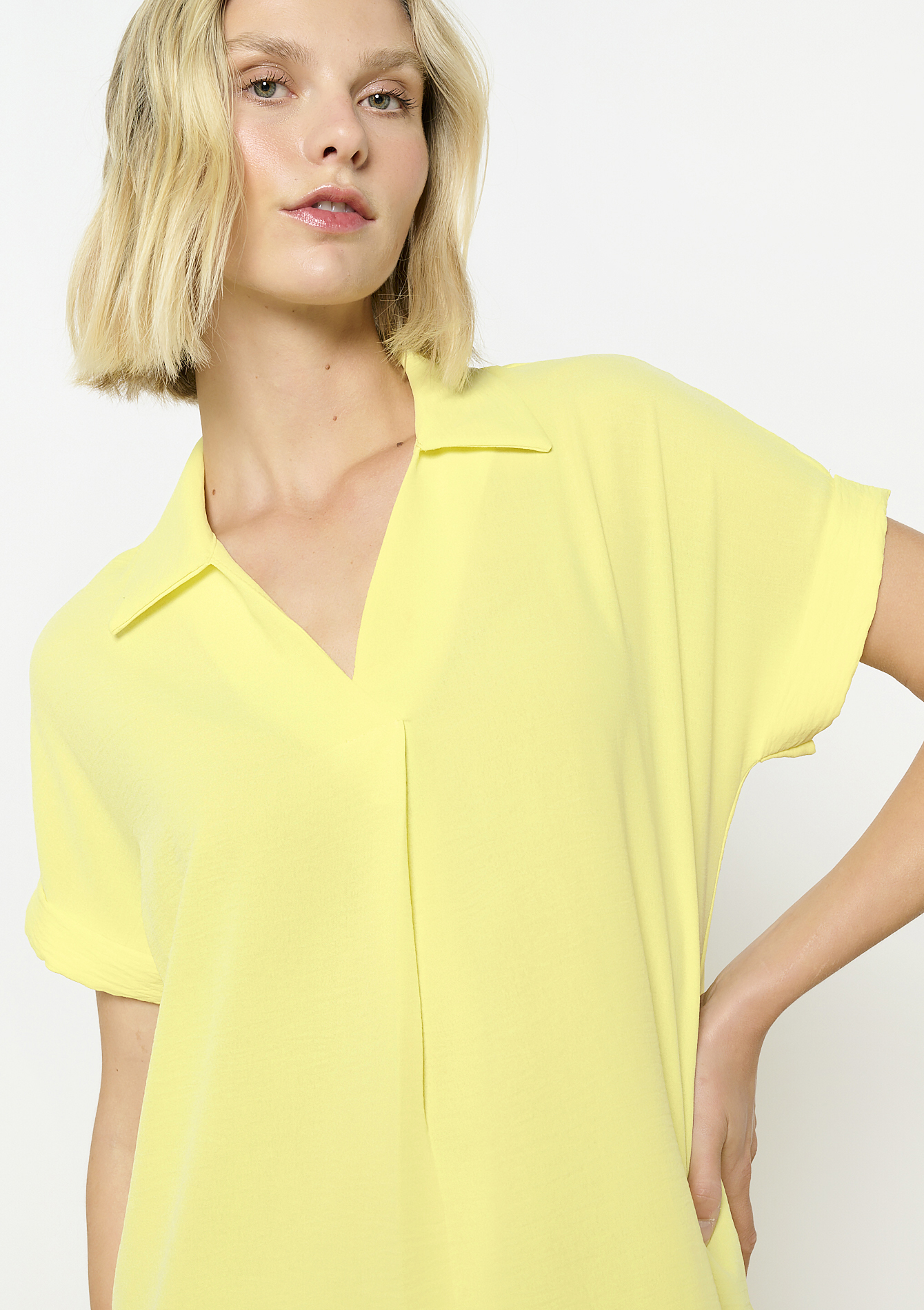 Robe fluide à col polo, undefined - YELLOW PASTEL - undefined