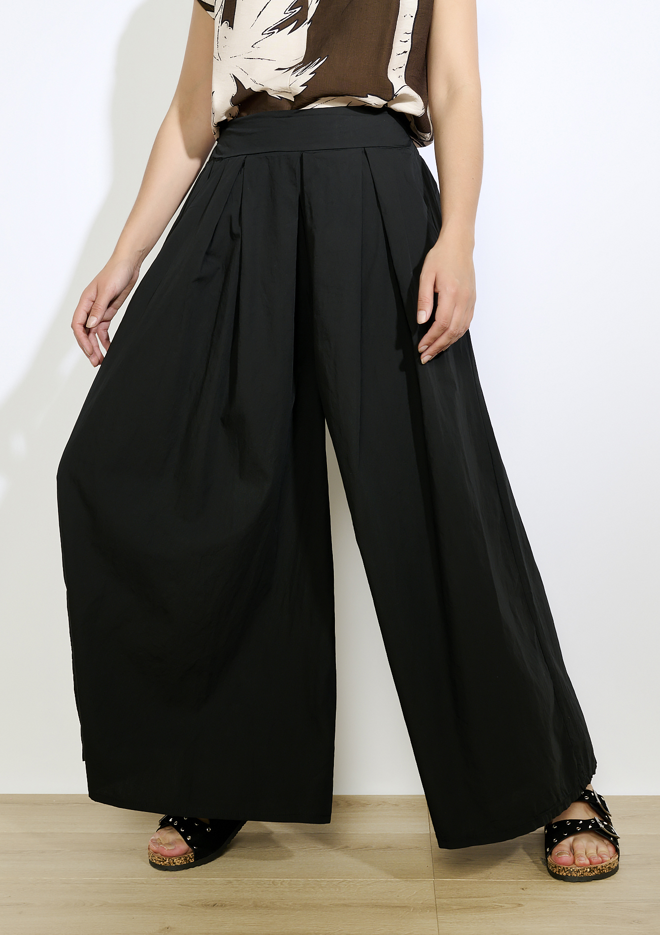 Fluid wide-leg trousers, undefined - BLACK - undefined