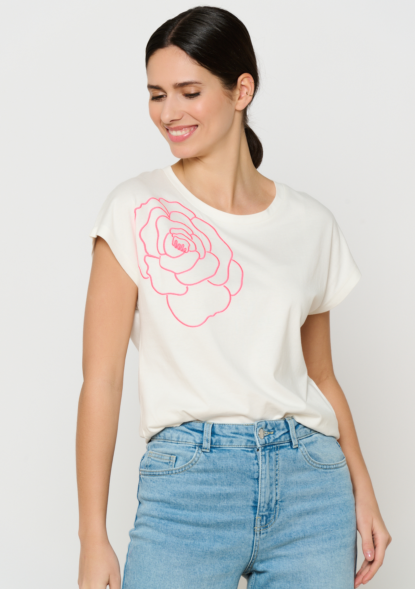 T-shirt with embroidered flower, undefined - OFFWHITE - undefined