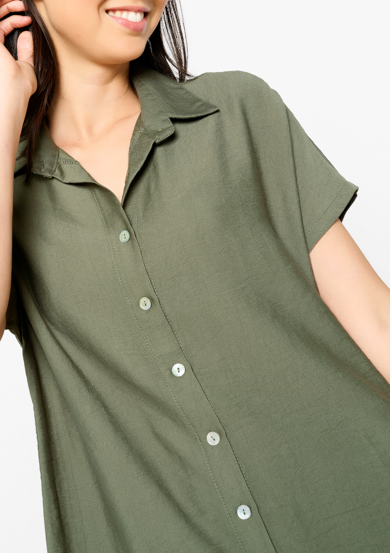 Robe-chemise en tissu crêpé, undefined - KHAKI MED - undefined