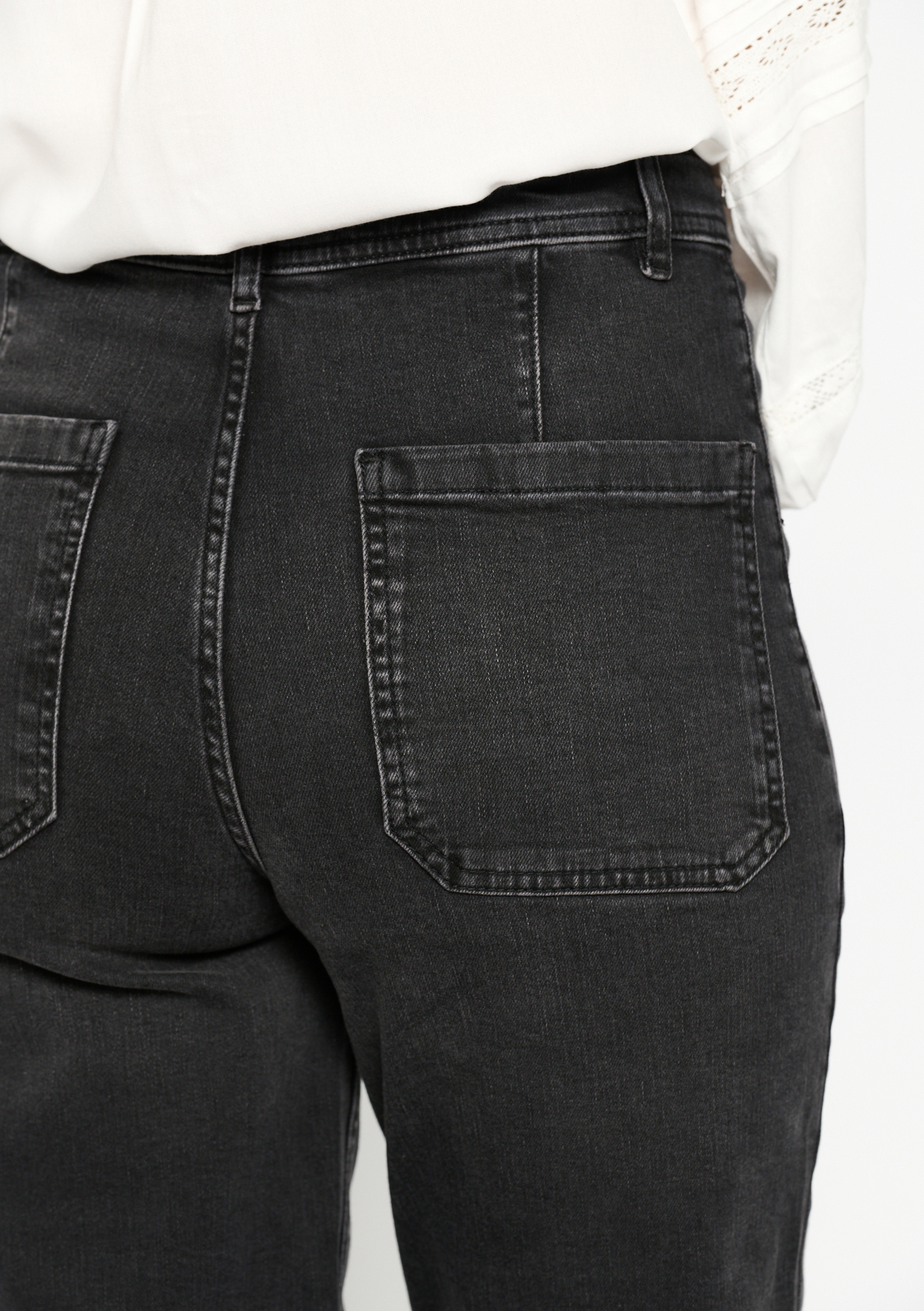 High-waisted jeans, undefined - BLACK - undefined