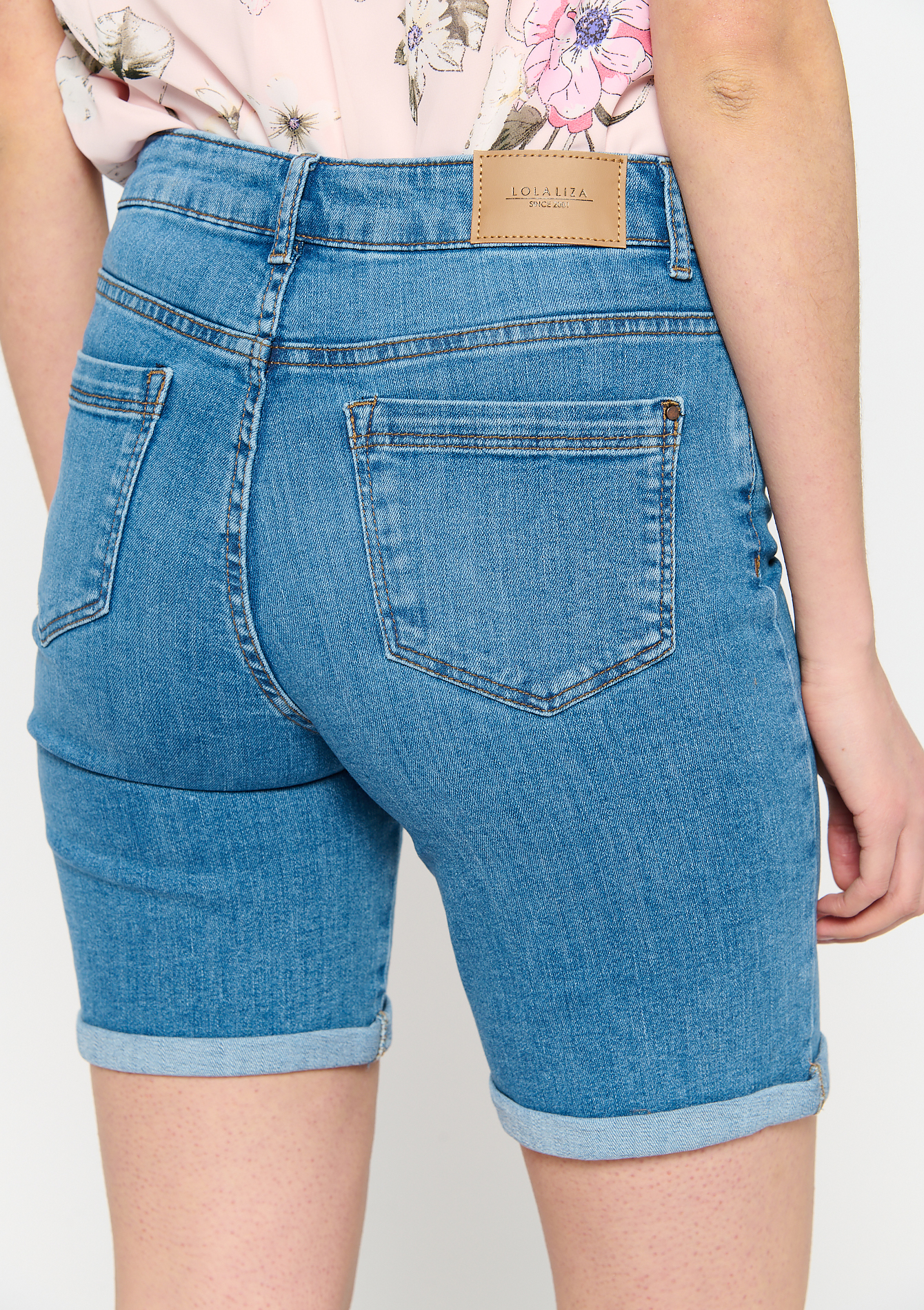Long shorts with cuff, undefined - MEDIUM BLUE - undefined