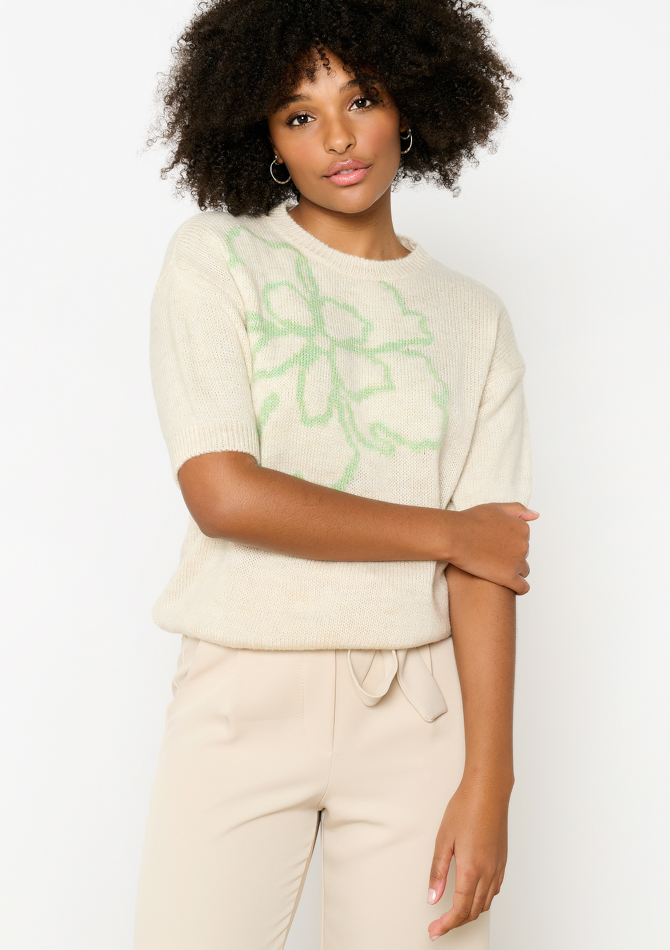 Pull avec grande fleur, undefined - VANILLA WHITE - undefined