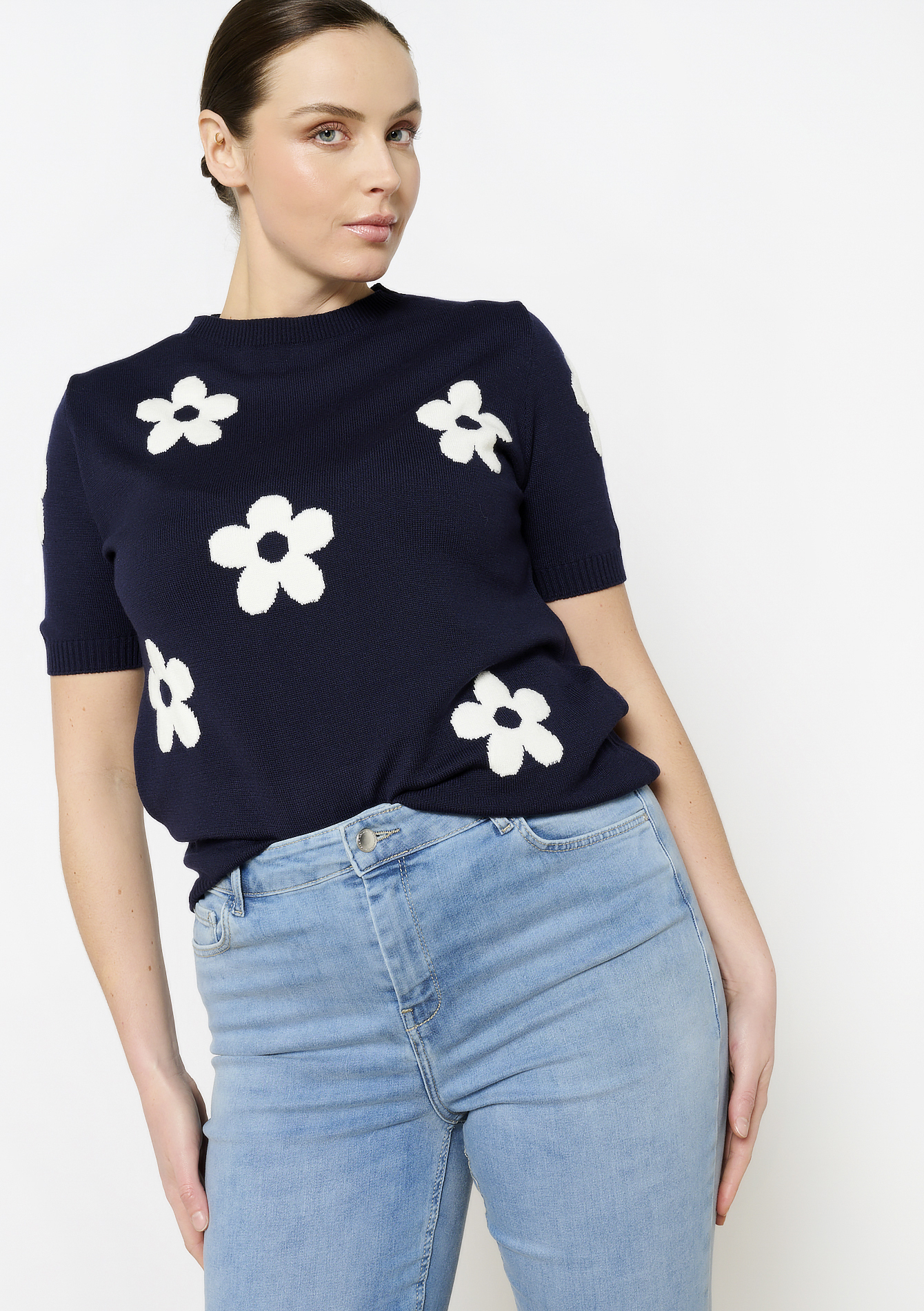 Pull en jacquard à fleurs, undefined - NAVY BASIC - undefined